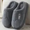 2025 Nuevas Pantuflas de Algodón para Hombre Tallas Grandes Pantuflas de Algodón de Invierno para Hombre Pantuflas Cálidas con Suela Gruesa y Pelo 45 46 47 48