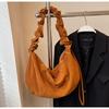 Bolso bandolera para mujer, otoño 2024, nuevo, de gran capacidad, con pliegues, estilo dumplings, sencillo, con textura esmerilada, bolso de hombro combinable.