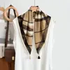 Pañuelo Cuadrado Vintage con Borlas Estampado Paisley Pañuelo para el Cuello con Colgante Estampado de Lunares y Anacardos Pañuelo de Seda con Flecos para Mujer Imitación de Algodón y Lino