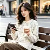 Jaqueta de tricô elegante estilo francês para primavera e outono para mulheres, nova blusa solta da moda e estilosa em branco