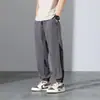 Pantalones casuales de seda helada ligeros y frescos de verano para hombre, corte holgado, talla grande, pantalones jogger de secado rápido, largo recortado