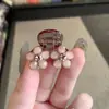Acessório de cabelo de alta qualidade com design exclusivo, mini presilha de garra de flor de diamante doce e brilhante, presilha de cabelo de princesa para mulheres
