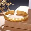 Pulseira Xadrez Retrô Coração Antigo Sutra do Coração Estanho Sul-Africano Ouro Pulseira Aberta Banhada a Ouro Cobre Joias Quentes de Venda Transfronteiriça