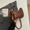 Bolsa Simple de Mahjong para Comercio Exterior Nuevo Modelo Otoño 2025 Bolso de Hombro Versátil de Moda Bolso Cruzado para Mujer de Moda con Colgante Fresco