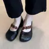 Zapatos Mary Jane Versátiles Franceses para Mujer 2026 Otoño Nuevos Retro Botón Tacón Grueso Moda Correa Única Boca Baja Planos