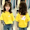 Camiseta de manga larga a rayas para niña, nueva colección de otoño 2026, top de algodón puro para bebés, camiseta interior infantil para otoño