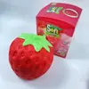 Adorno de modelo de fruta de fresa de simulación de rebote lento de TPR de tamaño grande más vendido de Amazon para alivio del estrés y juego
