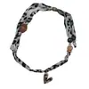 Color Maillard Estampado de Leopardo Retro Corazón Bufanda de Seda Collar Cadena para Suéter de Diseño Nicho para Mujer Collar Versátil Elegante