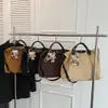 Bolso de mano retro de gamuza para otoño para mujer, estilo nicho coreano, versátil, gran capacidad, casual, para ir al trabajo, de hombro o cruzado