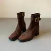 Botas de Cano Curto de Couro Genuíno Salto Alto Estilo Francês Hot Girl Femininas 2026 Novas Bico Quadrado Petite Doc Martens Salto Grosso Botas Emagrecedoras