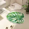 Tapete de chão de folha irregular fresco e criativo de terra de diatomáceas para banheiro e vaso sanitário, absorvente, secagem rápida, fácil de manter, pode ser enviado em nome de terceiros