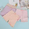 Verano Nuevo Estilo Pantalones Cortos de Seguridad para Niñas Leggings Antiexposición para Niños Pantalones de Tres Cuartos Borde con Volantes de Mariposa Pantalones Cortos de Bebé Elegantes