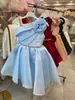 Vestido de princesa para meninas, cor sólida com flores tridimensionais, vestido para o primeiro aniversário infantil, disponível para dropshipping na Amazon