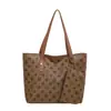 Bolsa Estilosa para o Dia a Dia 2026 Outono Nova Bolsa de Ombro de Grande Capacidade Elegante Bolsa Tote de Alto Valor para Mulheres Tendência