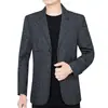 Suministro exclusivo transfronterizo: Chaqueta de traje de cuadros de un solo botón con dos botones, estilo business casual para hombre, temporada primavera/otoño 2026, para hombres de mediana edad