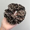 Europeu e Americano Versátil Milênio Spice Girl Leopardo Intestino Grosso Elástico de Cabelo Feminino Alto Padrão Rabo de Cavalo Corda de Cabelo Elástico Acessórios