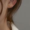 Mini pendientes de botón de moda de estilo coreano para mujer, de plata de ley, pequeños y exquisitos, elegantes, con hebilla para la oreja, nuevos pendientes de moda 2021.