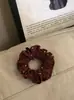 Scrunchie de Cetim com Bolinhas de Alto Padrão Estilo Coreano para Mulheres, Elástico de Cabelo Suave e Simples, Acessório de Cabelo, Ornamento de Coque