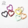 Pintura de Color Caramelo Corazón de Melocotón Pintado a Mano Hebilla de Primavera Anillo Abierto de Corazón Llavero Goteo de Aceite Accesorios DIY Conexión de Aleación