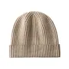 Gorro de Lana de Punto de Color Sólido Nuevo Otoño/Invierno 2024 para Hombres y Mujeres, Resistente al Frío y Cálido, Sencillo, Cómodo, Suave, Venta al por Mayor