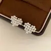 Pendientes Franceses Exquisitos de Corazón Hueco para Mujer 2026 Nuevo Estilo Caliente Pendientes de Alta Gama Únicos Hermosos Versátiles Joyería para Orejas