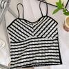 Camisola de espalda cruzada de belleza a rayas de color contrastante para mujer, ropa interior deportiva para uso interior y exterior, top versátil de chica hot