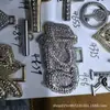 Accesorios de Joyería Diya Colgantes de Letras Varios Colgantes Colgantes de Collar Cosidos a Mano