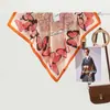 Bufanda Cuadrada de Seda Estampada con Mariposas Románticas Francesas para Mujer, de Alta Gama y Versátil, Bufanda de Regalo Souvenir