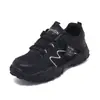 Tenis para mujer con sensación de "caminar sobre heces", verano y otoño 2026, zapatillas de entrenamiento estilo A-Gan, zapatos casuales de malla antideslizantes para senderismo C9005