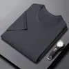 Camiseta de Manga Corta de Seda Helada de Verano para Hombre Cuello Redondo Delgada Patrón Oscuro Color Sólido Manga Media Casual para Jóvenes y de Mediana Edad Top de Nailon