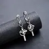 Aretes de Acero de Titanio para Hombres, Pinzas para Orejas con Borla y Cono Estilo Punk para Mujeres, Aros para Orejas Unisex sin Perforación, Accesorios para Orejas de Acero Inoxidable de Moda