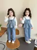 Conjunto elegante y chic de pantalones vaqueros de pierna ancha para niñas, primavera y otoño, nueva versión coreana 2026, conjunto dulce de tres piezas para niños pequeños