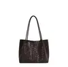 Bolsas Novas Estilo Outono 2026 Bolsas de Ombro Versáteis de Nicho Bolsas de Palha para o Dia a Dia Bolsas Tote Femininas Retrô de Grande Capacidade