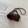 Bolso de mano moderno y minimalista con un diseño único, nueva colección 2026, moderno y elegante, versátil bolso de hombro y bolso cruzado, bolso pequeño cuadrado estilo coreano