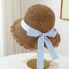 Sombrero de Paja Azul Tejido Hueco Estilo Nuevo con Correas para Mujer, Sombrero de Sol para Vacaciones de Verano en la Costa, Playa, con Ala Ancha y Protección Solar