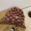 Gorro de Punto a Cuadros de Ajedrez para Mujer Otoño e Invierno Estilo Coreano Nicho Cabeza Grande Lana Estilo Japonés Showface Pequeño Gorro de Navidad