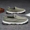 Zapatos planos de tela para hombre, modelo nuevo para todas las estaciones, casual, suela suave, transpirables, punta redonda, slip-on, ligeros, zapatos casuales para hombre