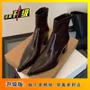 Botas Curtas Slim de Salto Médio Robusto com Bico Fino, Zíper Traseiro, Estilo Novo Outono/Inverno 2026, Botas Slim de Salto Alto Versáteis para Mulheres