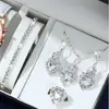 Conjunto europeu e americano de quatro peças de diamante novo em forma de coração strass azul claro colar brincos anel conjunto de quatro peças senhoras transfronteiriço