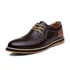 Zapatos de hombre transfronterizos primavera nuevos zapatos de cuero para hombre zapatos casuales británicos coreanos moda de moda zapatos pequeños de cuero hombre talla grande