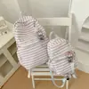Mochila com estampa listrada estilo coreano, moderna e versátil, mochila de nicho estilo Ins para estudantes do ensino fundamental II, ensino médio e universitárias