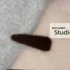 Pente de Cabelo Oval de Pelúcia Outono e Inverno Coreano, Presilha Lateral de Alta Qualidade, Pente de Cabelo Elegante e Versátil, Acessório de Cabelo para a Parte de Trás da Cabeça, Novo Estilo
