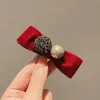 Pinza para el Cabello de Perla de Gama Alta Clip para Flequillo de Mujer Primavera y Verano Clip Lateral Clip para Mechones Sueltos Tendón de Goma de Perla Simple Elegante