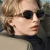 2026 Nuevas Gafas de Sol de Moda Europea y Americana de Lujo Ligero con Montura Pequeña Metálica Ojo de Gato para Mujer con Acabado de Alta Gama y Protección UV