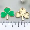 Accesorios para Joyería DIY Transfronterizos Trébol de Cuatro Hojas de la Suerte Festival de Cerveza Irlandesa Pendientes Colgante Llavero de Aleación Encanto