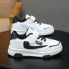 Sapatos para Meninos, Tênis Esportivos Infantis, Novo Estilo Primavera e Outono 2026 Campus Impermeável Antiderrapante Sapatos Brancos, Tênis Infantis de Tamanho Médio e Grande