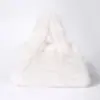 Bolsa Peluda de Mão para Mulheres no Outono e Inverno Nova Bolsa de Mão Peluda de Luxo Nicho Bolsa de Pelúcia Bolsa Pequena de Mão