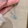 Banho de Ouro Real Item Quente Xiaohongshu Colar Azul Pato Gota d'Água para Mulheres Corrente de Clavícula Estilo Vintage de Luxo Leve