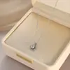 Colgante de Cadena para Clavícula de Perla Artificial Simple y Elegante, Elegante Collar Modelo Nuevo 2026, Cadena para Cuello de Suéter de Moda con Forma de Corazón