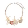 Collar de concha de resina estilo vacacional con flores geométricas y perlas artificiales para la clavícula, personalidad temperamento europeo y americano, collar de alta calidad para mujer